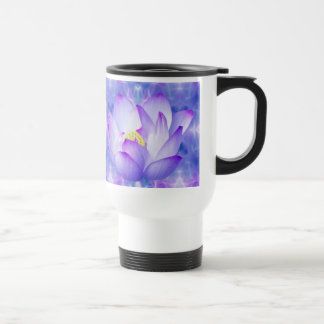 Lila Lotus-Blume und Fraktal-Kristalle Reisebecher