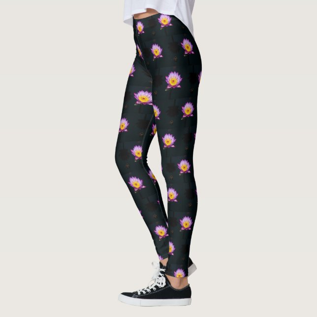 Lila Lotus-Wasserlilie Leggings (Links)