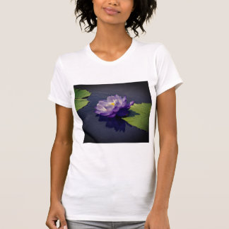 Lila Lotus Wasserlilie T Shirt