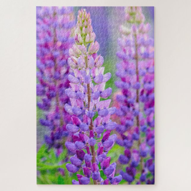 Lila Lupine-Blumen-Puzzlespiel Puzzle (Vertikal)