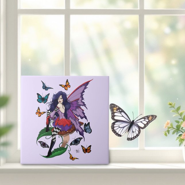 Lila Mairy Mushroom Butterflies Fliese (Von Creator hochgeladen)