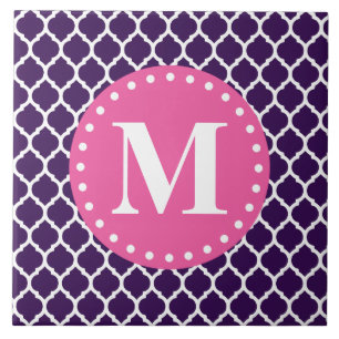 Lila marokkanisches Gitter rosa Monogramm Fliese
