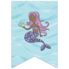 Lila Meerjungfrau unter der Meeresoberfläche zum G Wimpelkette