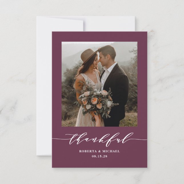 Lila Minimalistisch-dankbare Script-Hochzeit Dankeskarte (Vorderseite)