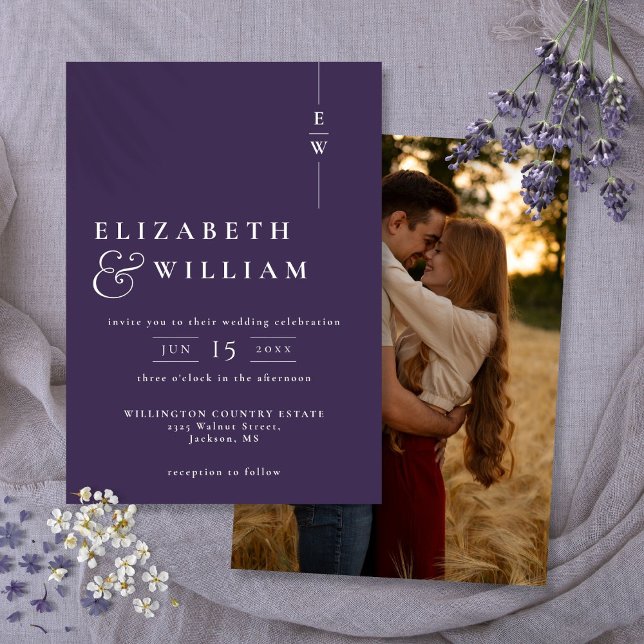 Lila moderne, elegante Mongram-Foto-Hochzeit Einladung (Purple Modern Elegant Monogram Photo Wedding Invitation)