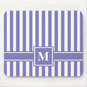 Lila moderner Streifen mit Monogramm Mousepad