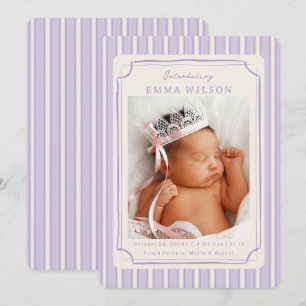 Lila Neugeborenen-Geburtsfoto Baby Mädchen Ankündi Ankündigung