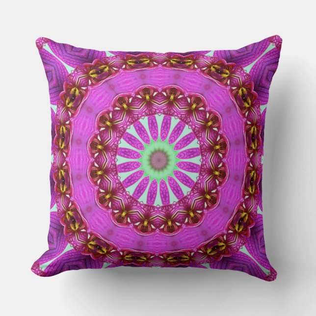 Lila Orchid Abstrakt Mandala No 2 Throw Kissen (Vorderseite)