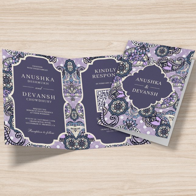 Lila Paisley-Muster QR-Code Indische Hochzeit Einladung (Von Creator hochgeladen)