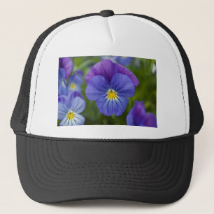 Lila Pansy Truckerkappe