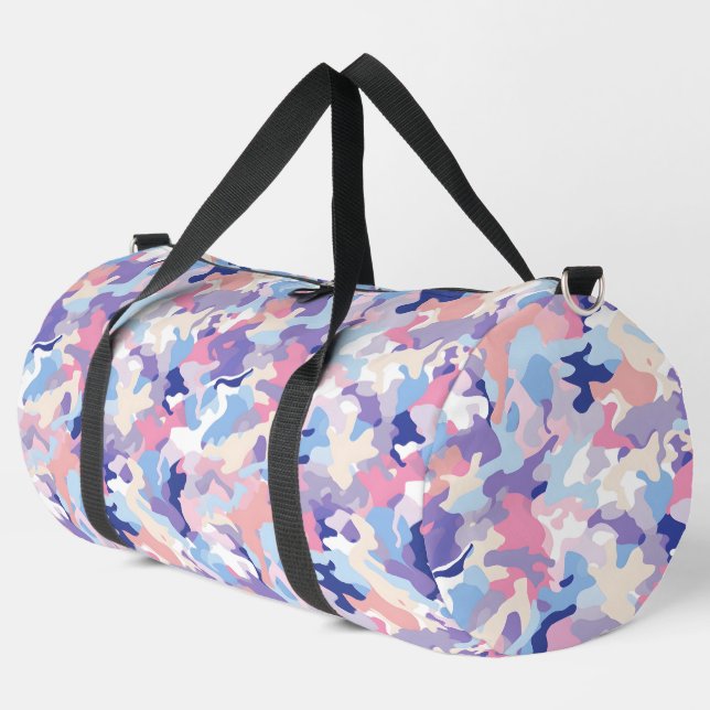 Lila Pastel Camouflage Duffle Bag (Linke Ecke)
