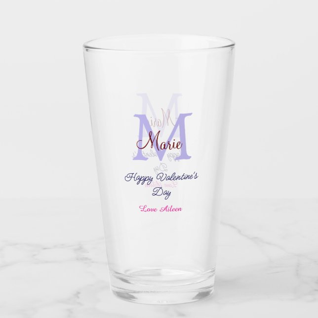 Lila Pastell Frohes Valentinstag Rosa Monogramm  Glas (Vorderseite)