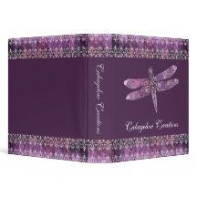 Lila Patina: Libelle mit Filigran geschmückt