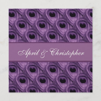 Lila Pfau versieht Hochzeits-quadratische Einladung