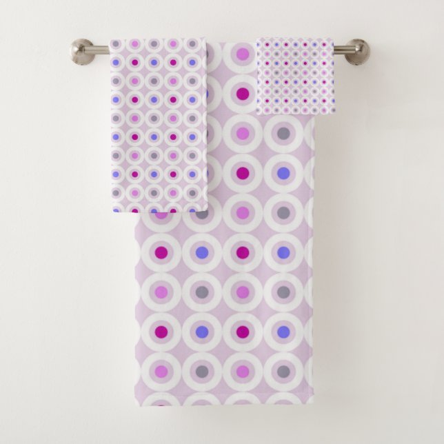 LILA PINK GEOMETRIC CIRCLE 2 BADEZIMMER TOWEL SET (Insitu)