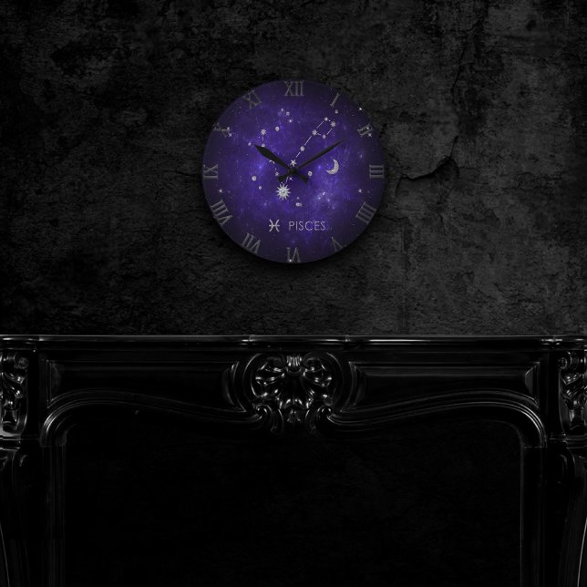 Lila Pisces Zodiac | Kosmisches Astrologie Horosko Runde Wanduhr (Von Creator hochgeladen)