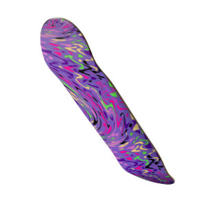 Lila Psychedelischer Swirl Skateboard