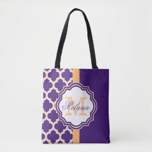Lila Quatrefolienmonogramm