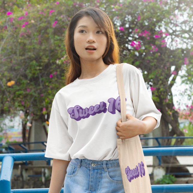 Lila Retro Sweet 16 T-Shirt (Purple Retro Sweet 16 T-Shirt)