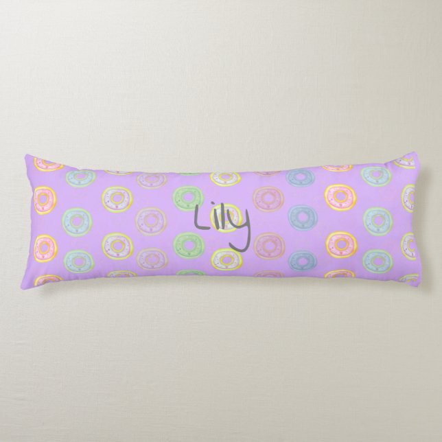 Lila reversibler Individuelle Name Donut Kissen (Vorderseite)