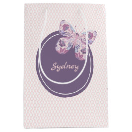 Lila rosa Gittermuster Personalisierter Schmetterl Mittlere Geschenktüte