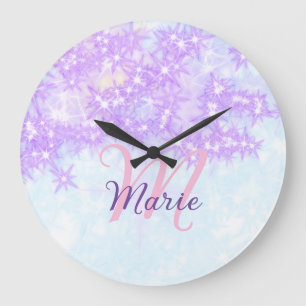 Lila rosa glitzernder Stern Monogramm Buchstabe Te Große Wanduhr