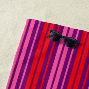 Lila Rosa Rot Vertikal gestreifter Entwurf   Strandtuch