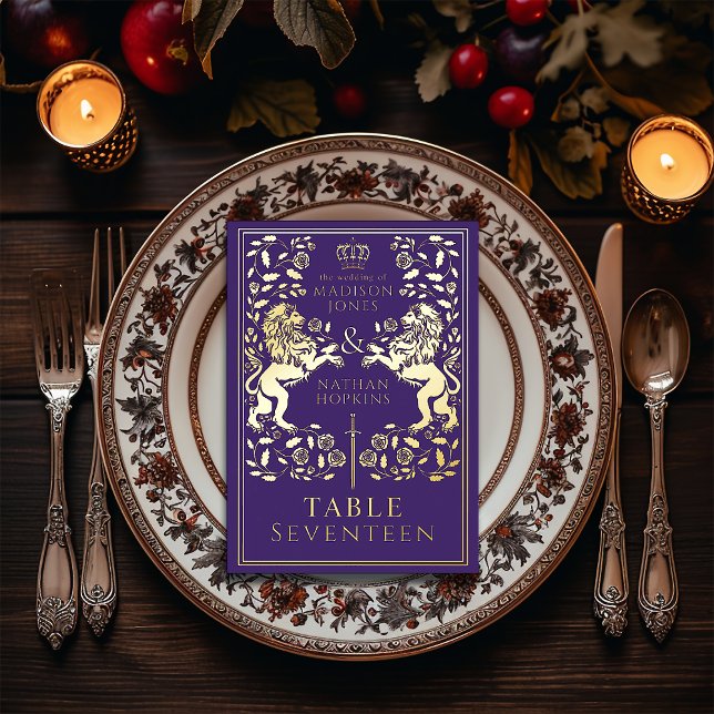 Lila Royal Medieval Lion Wedding Foil Table Card Folieneinladung (Von Creator hochgeladen)