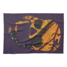 Lila Schädelwinge aus Schmetterlingen