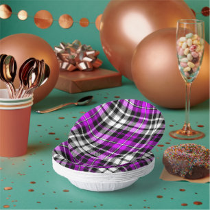 Lila Schwarz Weiß Kariertes Tartan Muster Design Pappteller