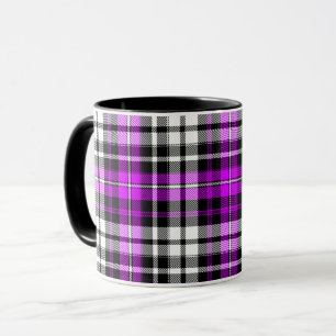 Lila Schwarz Weiß Kariertes Tartan Muster Design Tasse