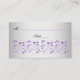 Lila, schwarze und silberfarbene Platzkarten