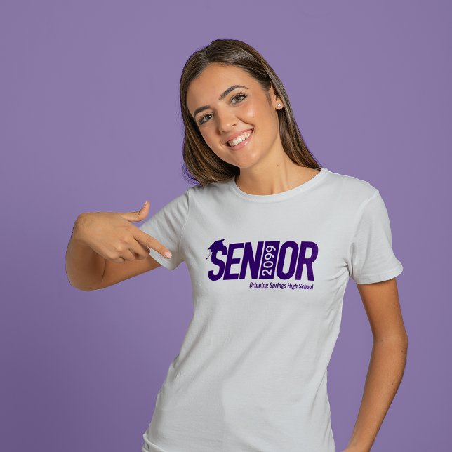 Lila SENIOR mit Graduierungskappe T-Shirt (Von Creator hochgeladen)