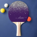Lila Silver Glitzer Girly Glam Monogram Tischtennis Schläger<br><div class="desc">Silber und Lila Sparkle Glitzer Script Monogram Name Ping Pong Paddle. Das macht den perfekten 16 Geburtstag,  Hochzeit,  Brautparty,  Jubiläum,  Babydusche oder Junggeselinnen-Abschied Geschenk für jemanden,  der Lieben glamourösen Luxus und schicke Stile.</div>