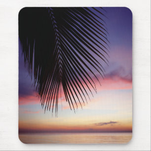 Lila Sonnenuntergang-Strand-tropische Mousepad