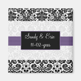 lila Speichern des Datums-Magneten Magnet