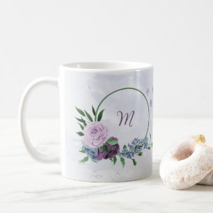 Lila staubblaue Blütenblume Kaffeetasse