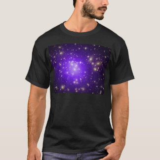 Lila Sterne im Weltraum der NASA T-Shirt