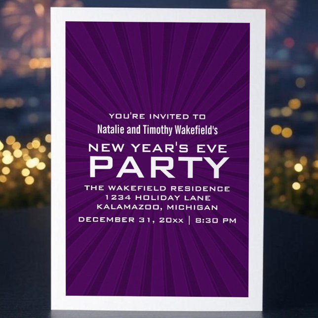 Lila Sternexplosion Streifen Neujahr Party laden e Einladung (Purple Starburst Stripes New Years Party Invite)