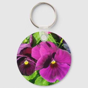 Lila Stiefmütterchen-Blumenfoto Schlüsselanhänger