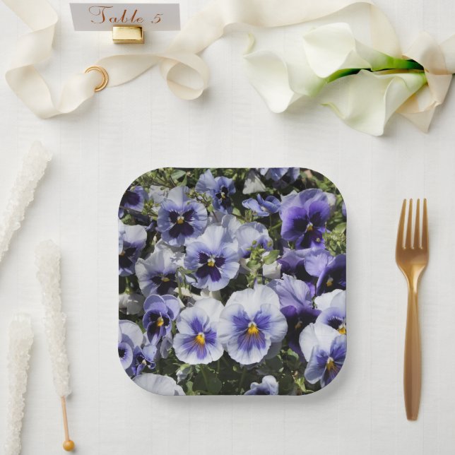 Lila Stiefmütterchen Pappteller (Hochzeit)