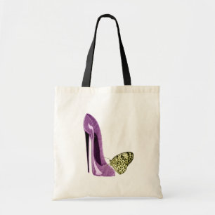 Lila Stilett-Schuh und gelber Schmetterling Tragetasche