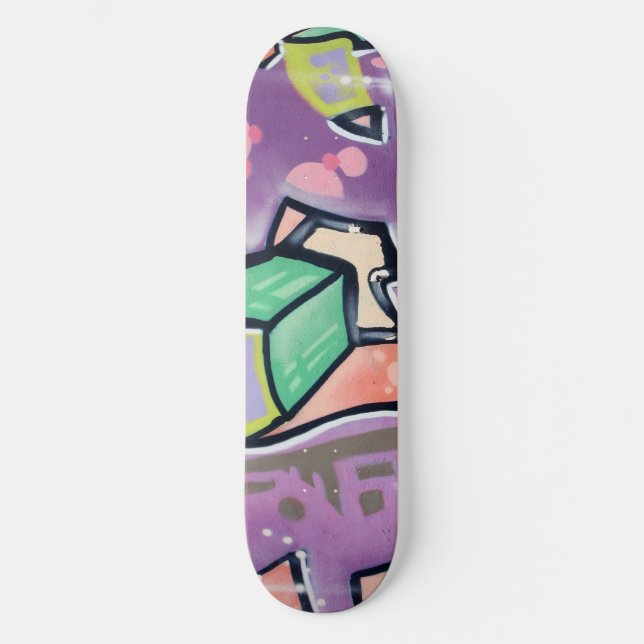 Lila Street Art Skateboard (Vorderseite)