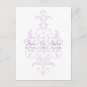 Lila subtiler Damast Save the Date Postkarte