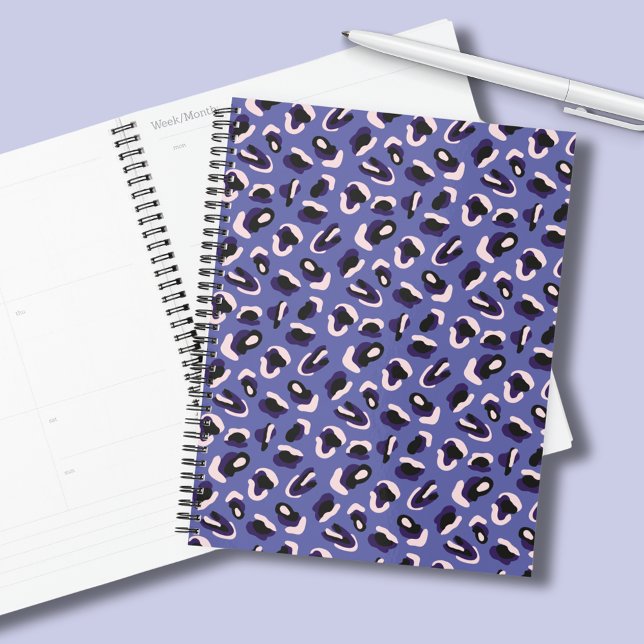 Lila Tierausdrucke Planer (Purple animal print planner)