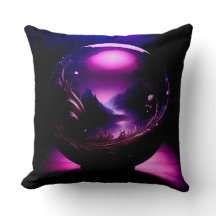 Lila, transparenter Globe mit Berglandschaft