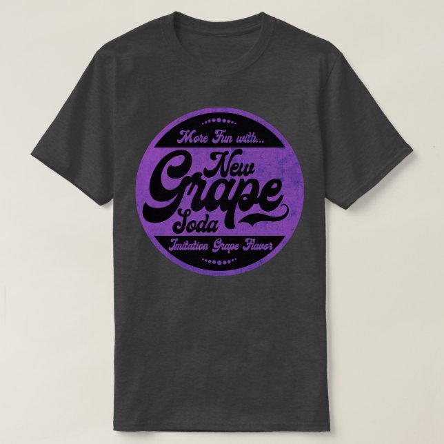 Lila Traubengeschmack Soda T-Shirt (Design vorne)
