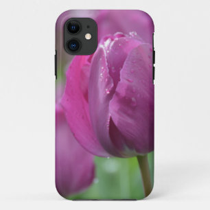 Lila Tulip mit Wassertropfen Case-Mate iPhone Hülle