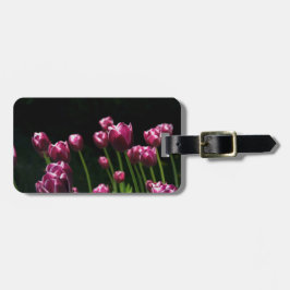Lila Tulissen auf schwarz Gepäckanhänger
