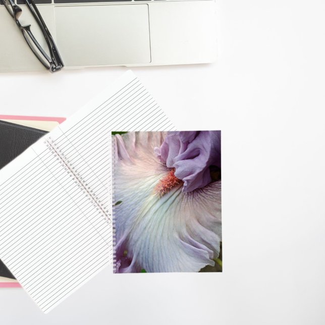 Lila, unabhängig von Irise Floral Notizbuch (In Situ)